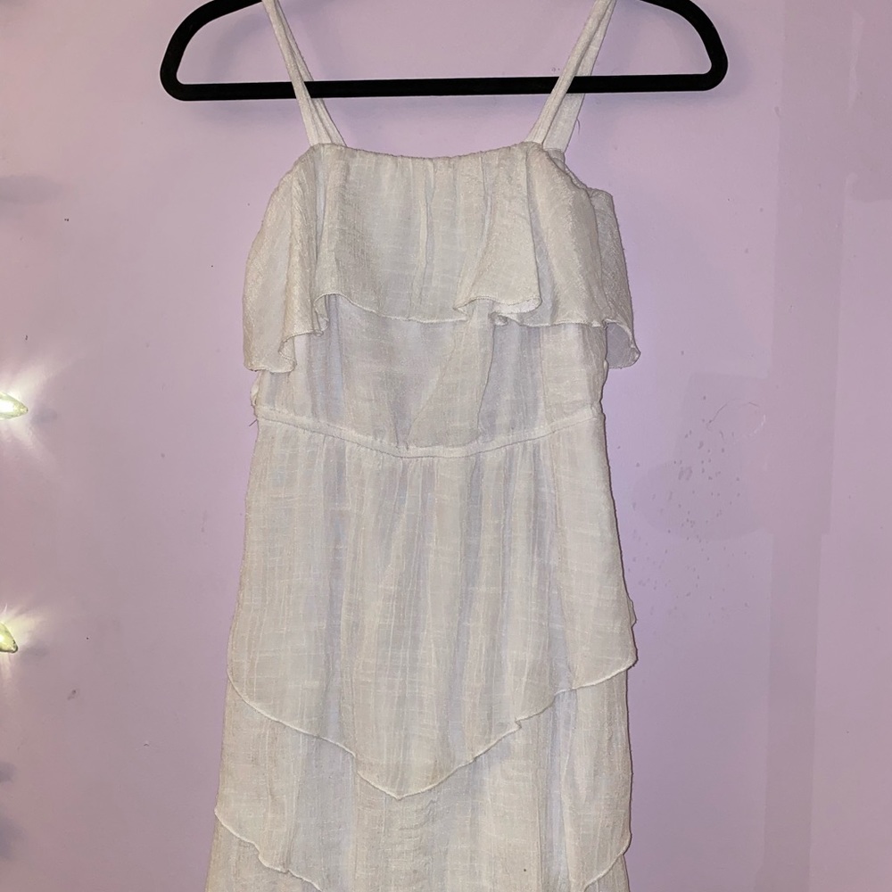 flowey white beach dress 🌸